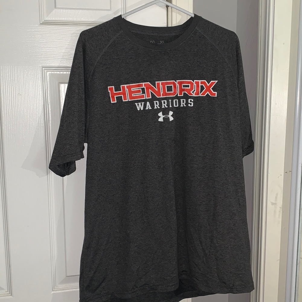 Graphic tee
